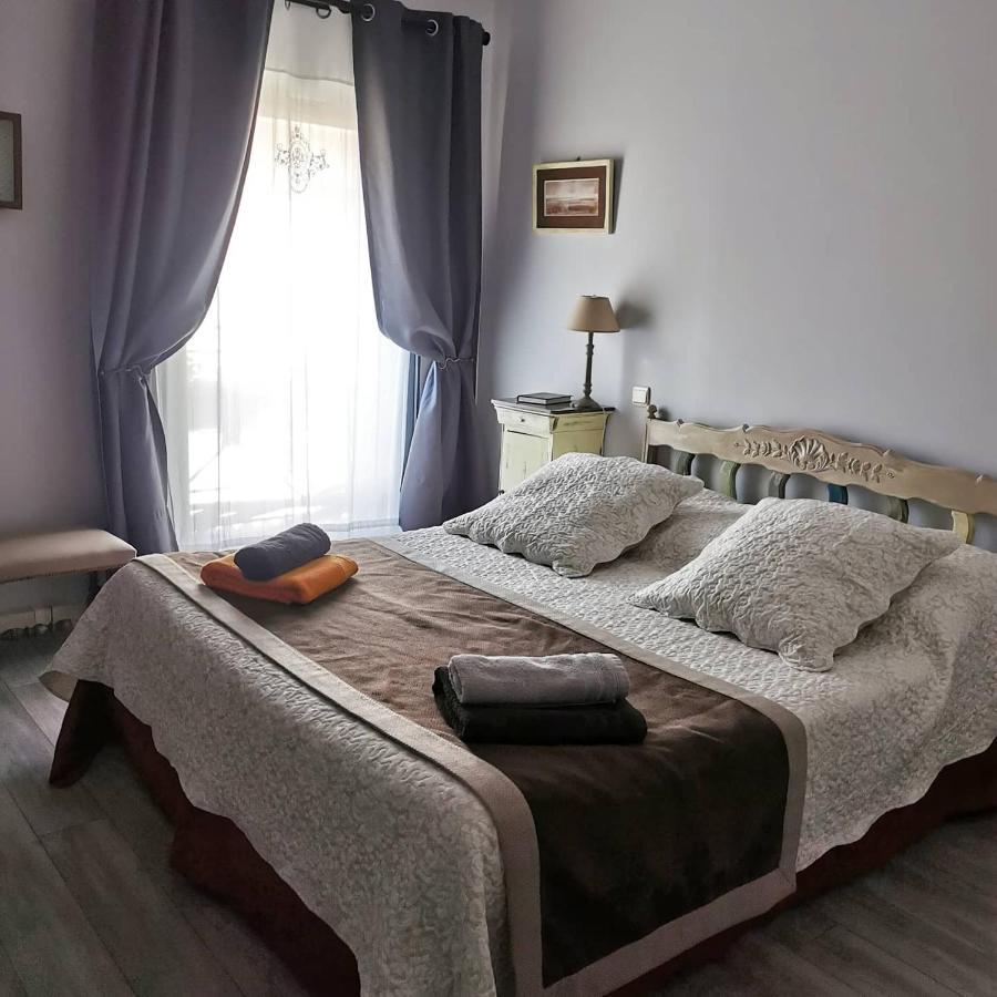 Le Clos Des Aramons Bernis Εξωτερικό φωτογραφία