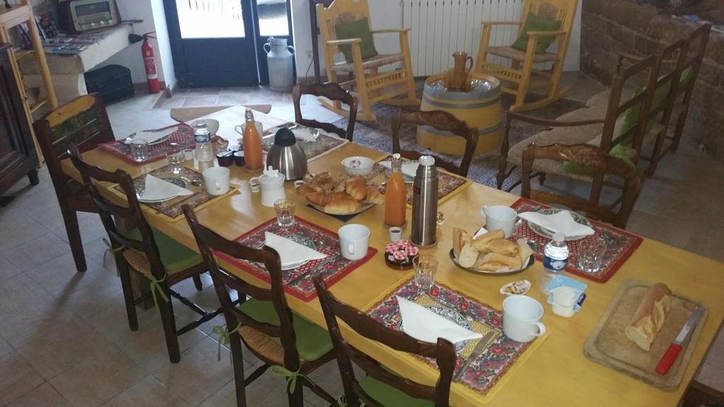 Le Clos Des Aramons Bernis Εξωτερικό φωτογραφία