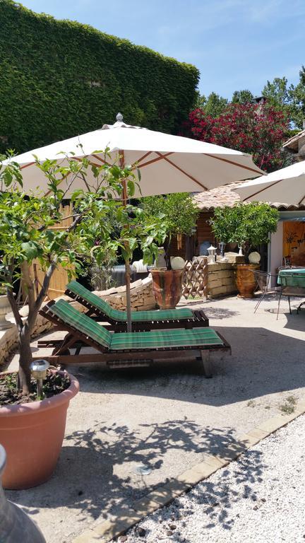 Le Clos Des Aramons Bernis Εξωτερικό φωτογραφία