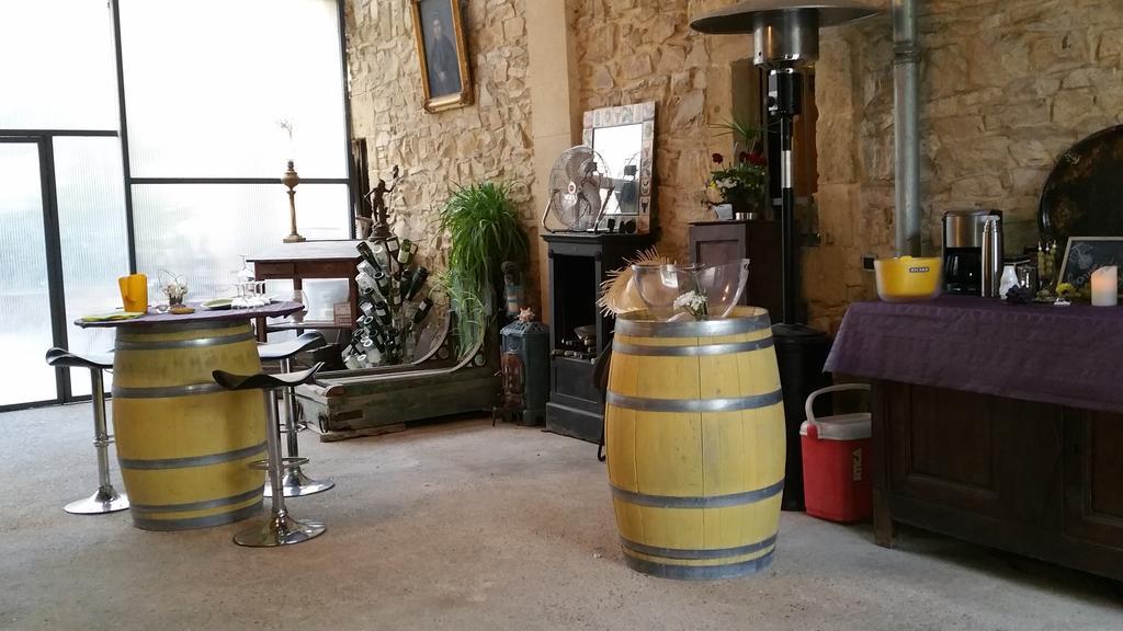 Le Clos Des Aramons Bernis Εξωτερικό φωτογραφία