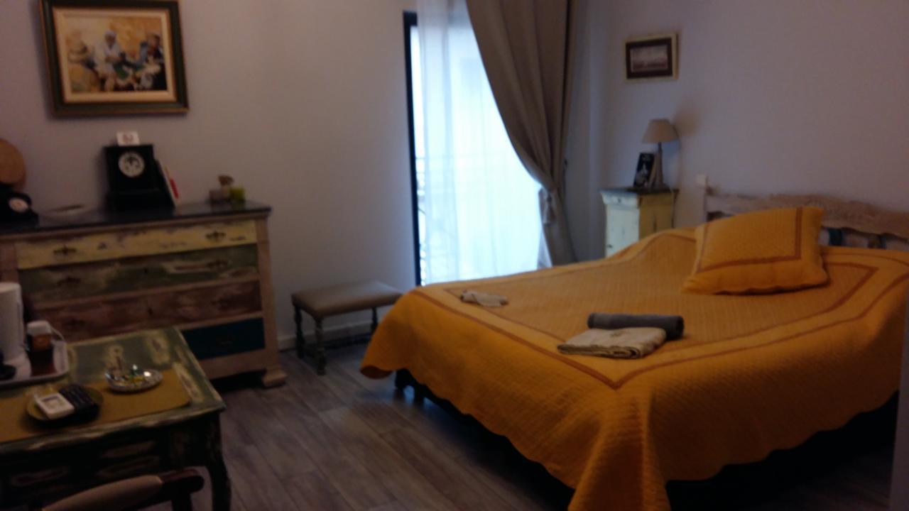 Le Clos Des Aramons Bernis Εξωτερικό φωτογραφία
