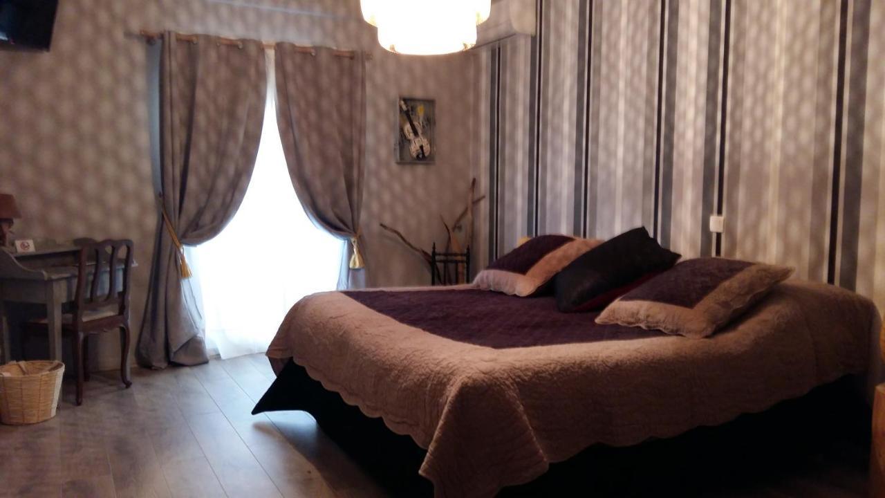 Le Clos Des Aramons Bernis Εξωτερικό φωτογραφία