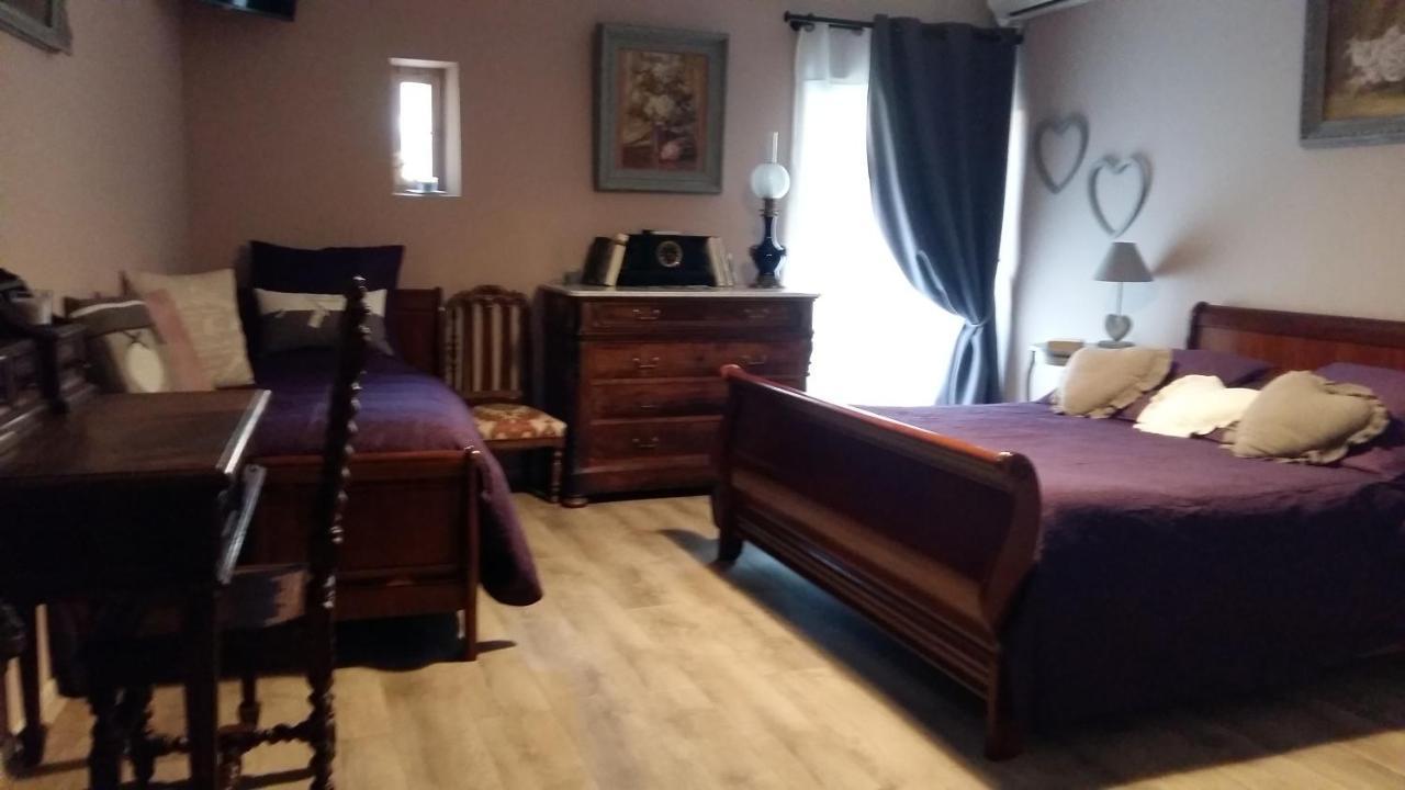 Le Clos Des Aramons Bernis Εξωτερικό φωτογραφία